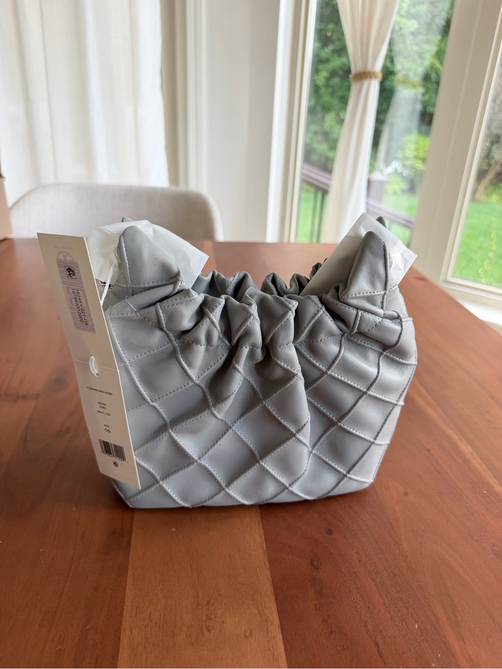 π©Ά NWT Tory Burch Mini Fleming Soft Hobo Gray | Leather Crossbody | Dust Bag β¨ - Picture 3 of 10